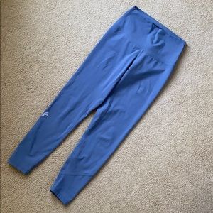 Ptula active Alainah leggings. Size medium